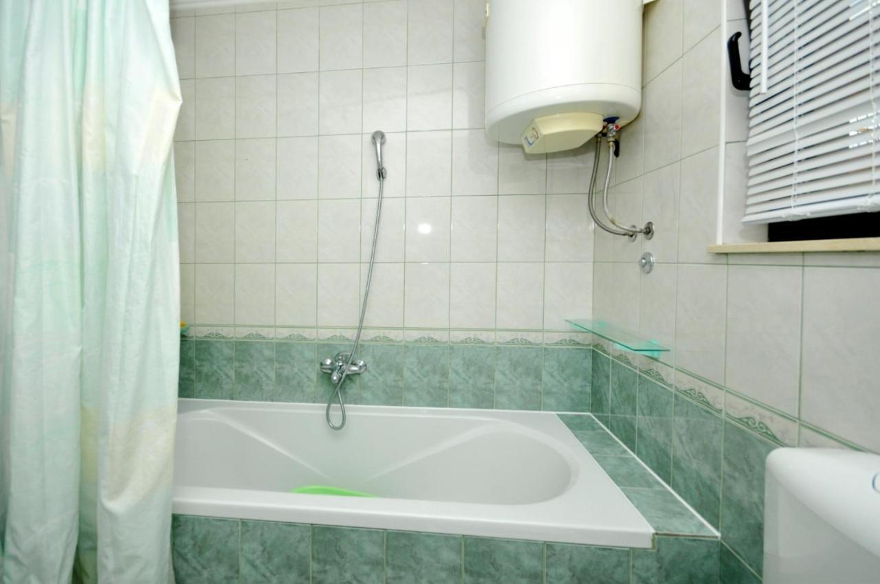 Roso Apartment With Sea View Trogir Exterior photo